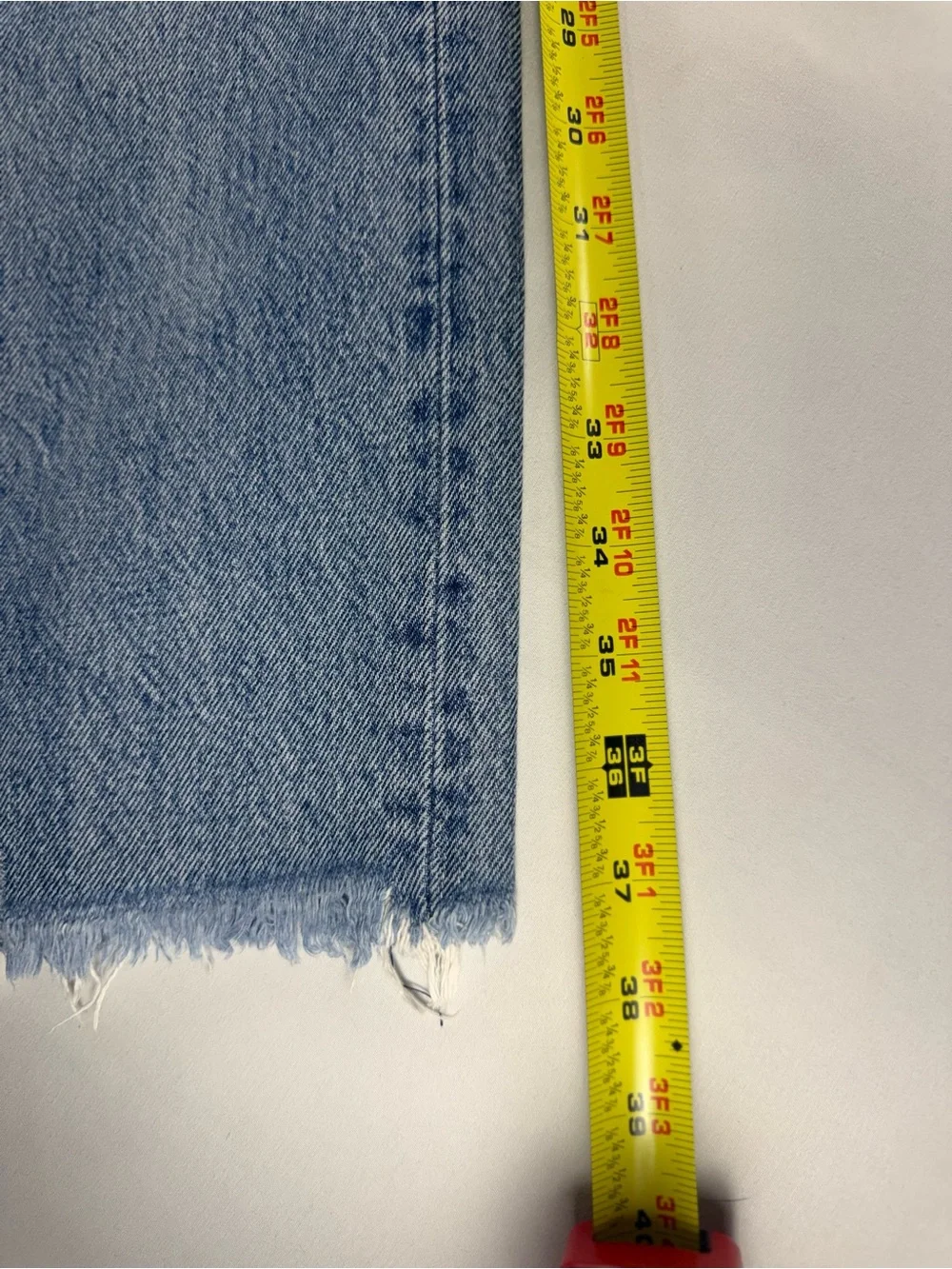 Levi's Wedgie Straight Leg Jeans | 29 High Rise | Raw Hem | 100% Cotton